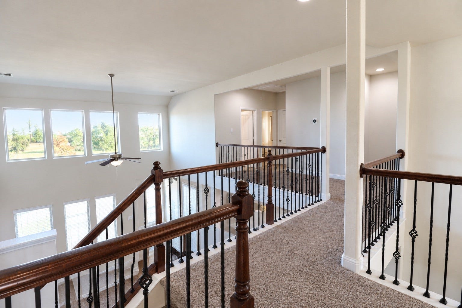 3913 Ginger Fields Court, Pearland, TX 77581 You can view downstairs here from both angles