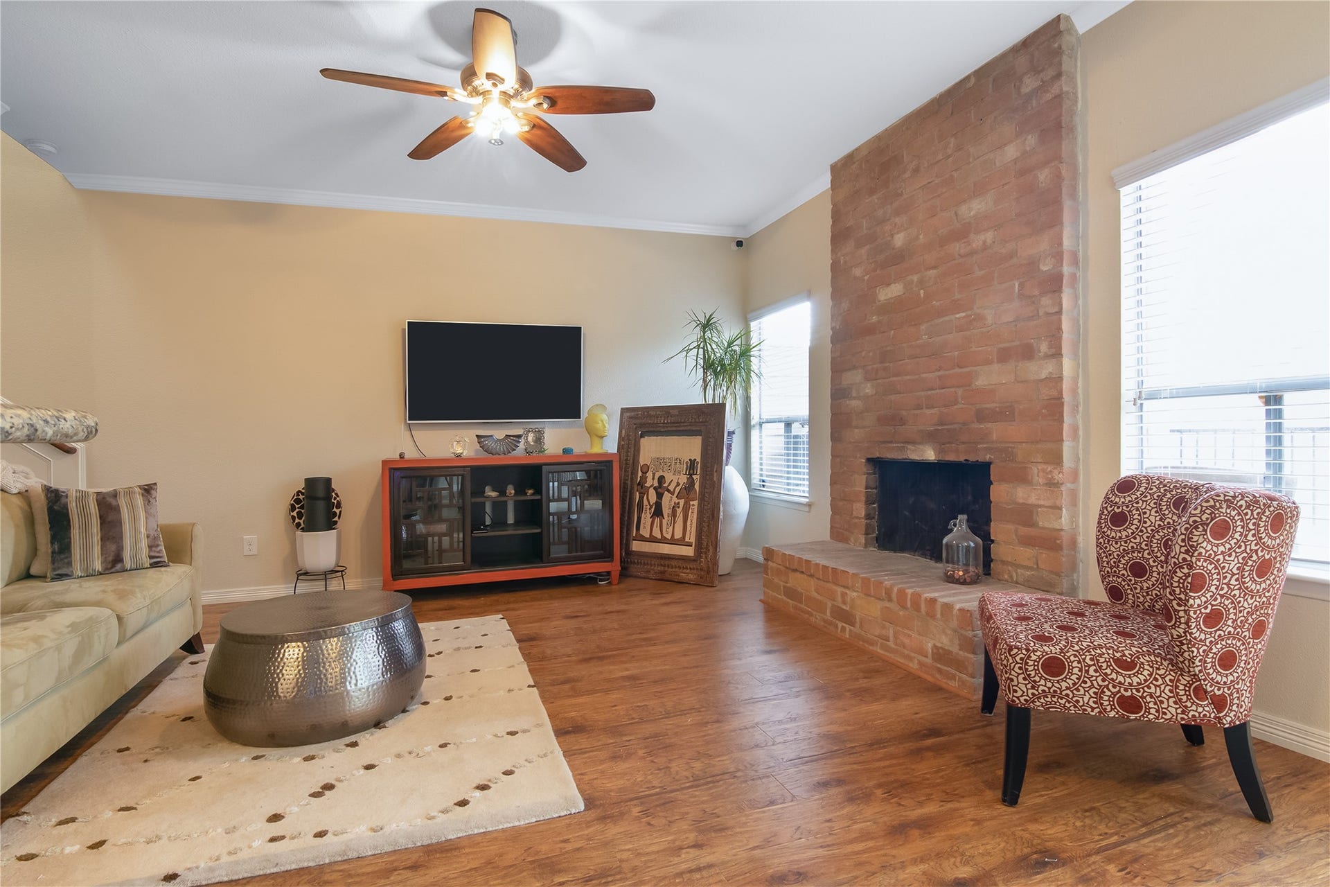 1802 Stoney Brook Drive, #104, Houston, TX 77063