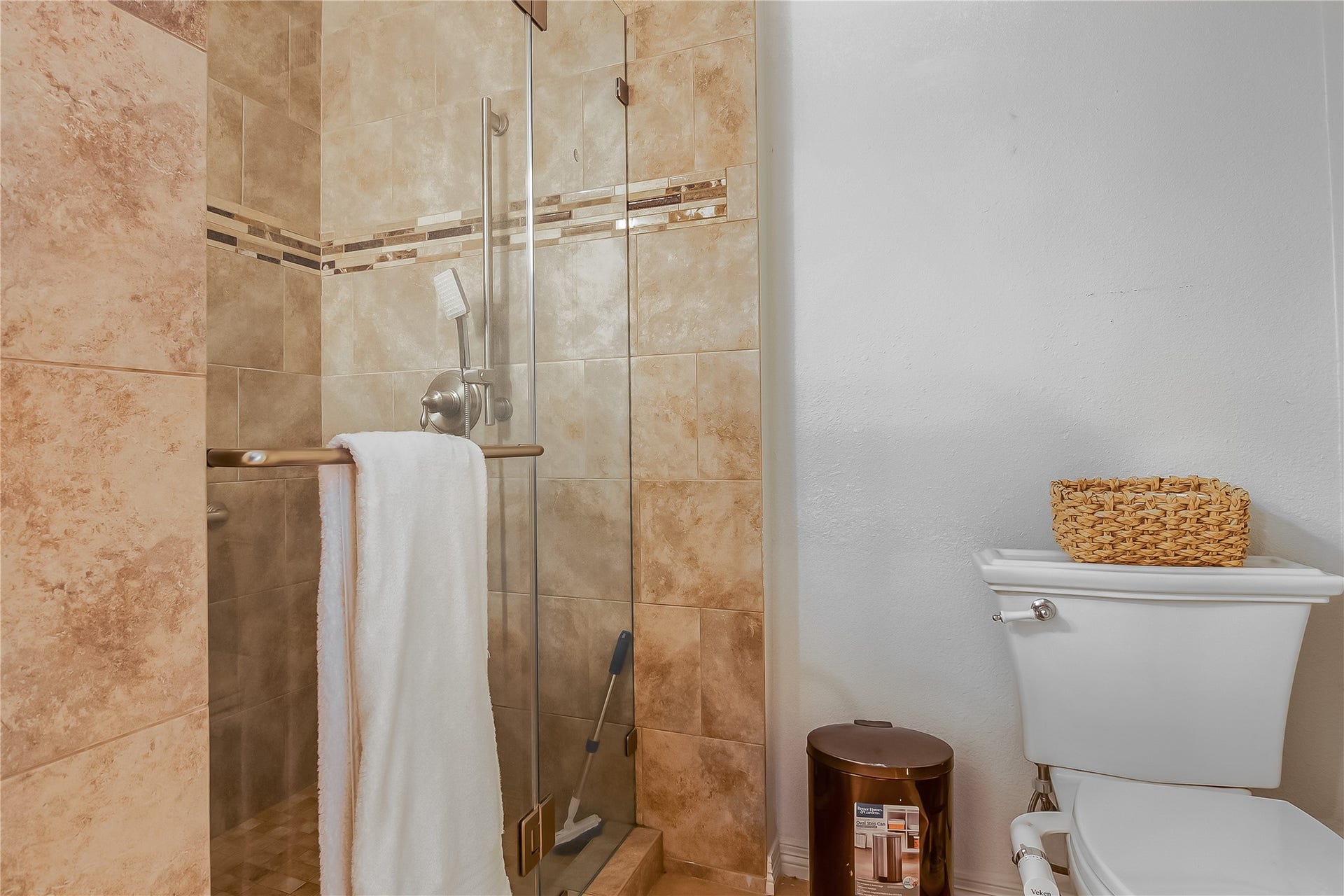 1802 Stoney Brook Drive, #104, Houston, TX 77063