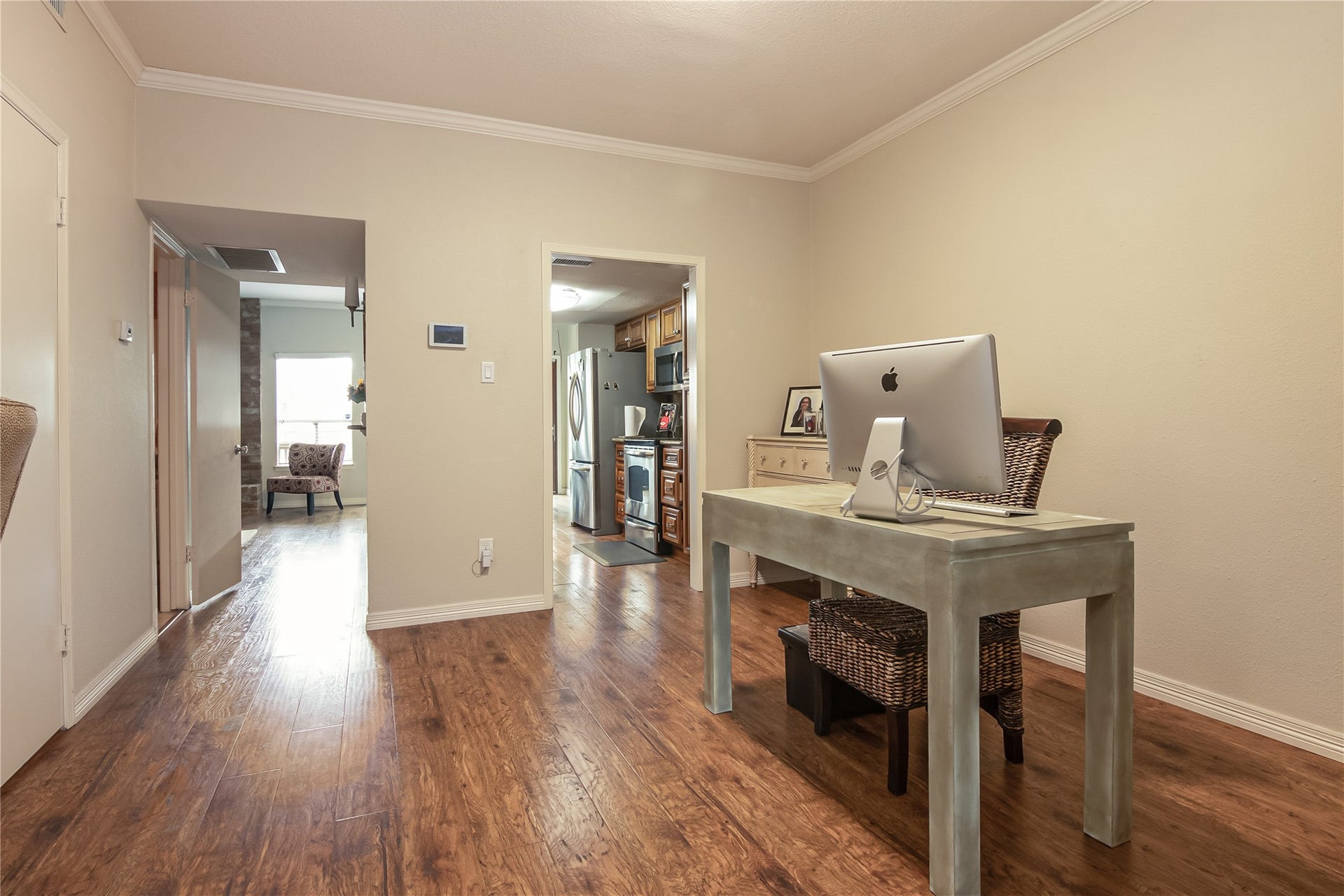1802 Stoney Brook Drive, #104, Houston, TX 77063