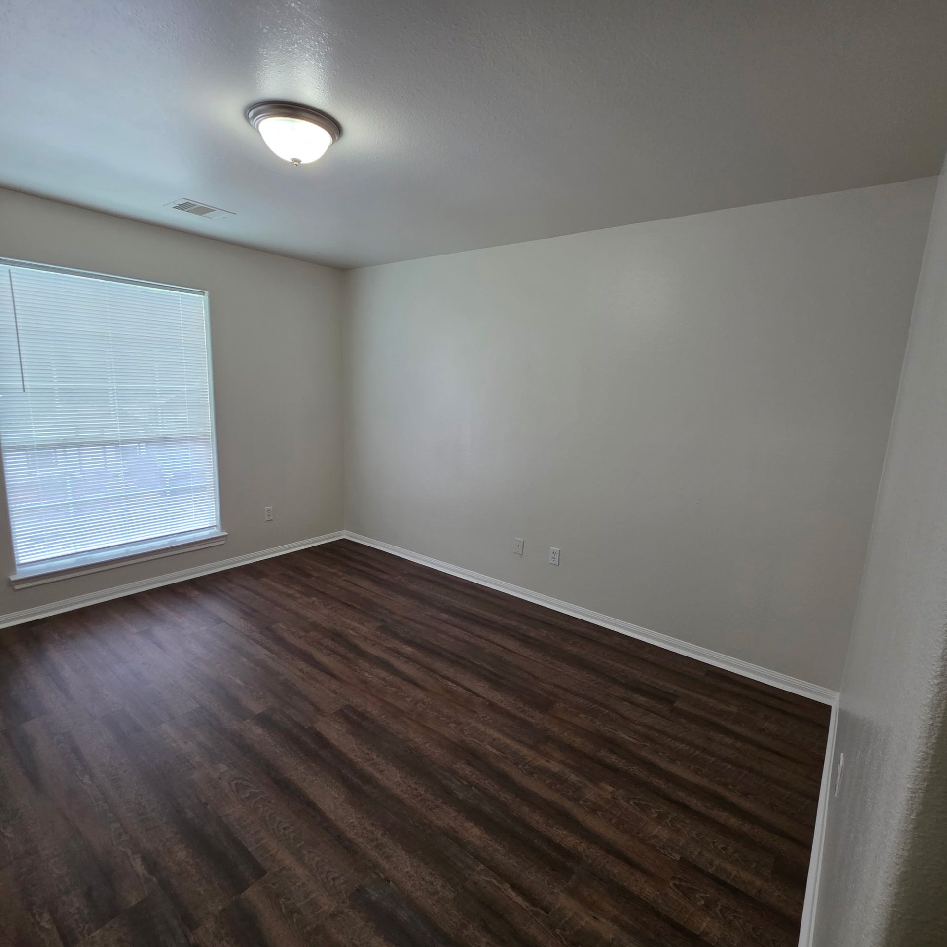 4321 Stassen Street, Houston, TX 77051 4321 Stassen Street, Houston, TX 77051
