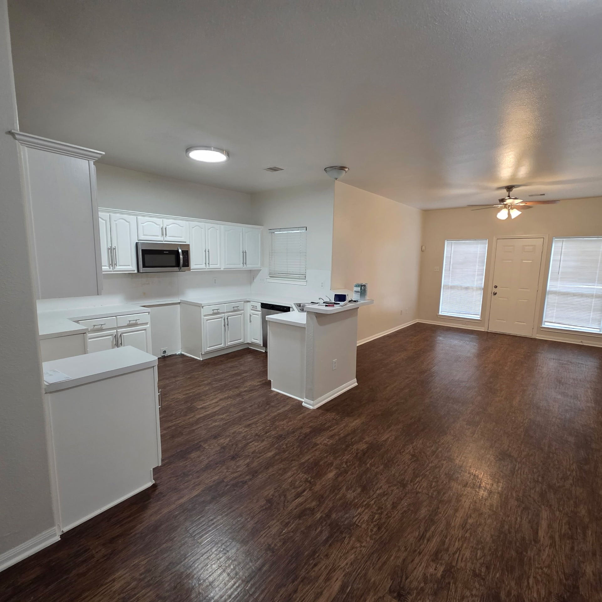 4321 Stassen Street, Houston, TX 77051 4321 Stassen Street, Houston, TX 77051