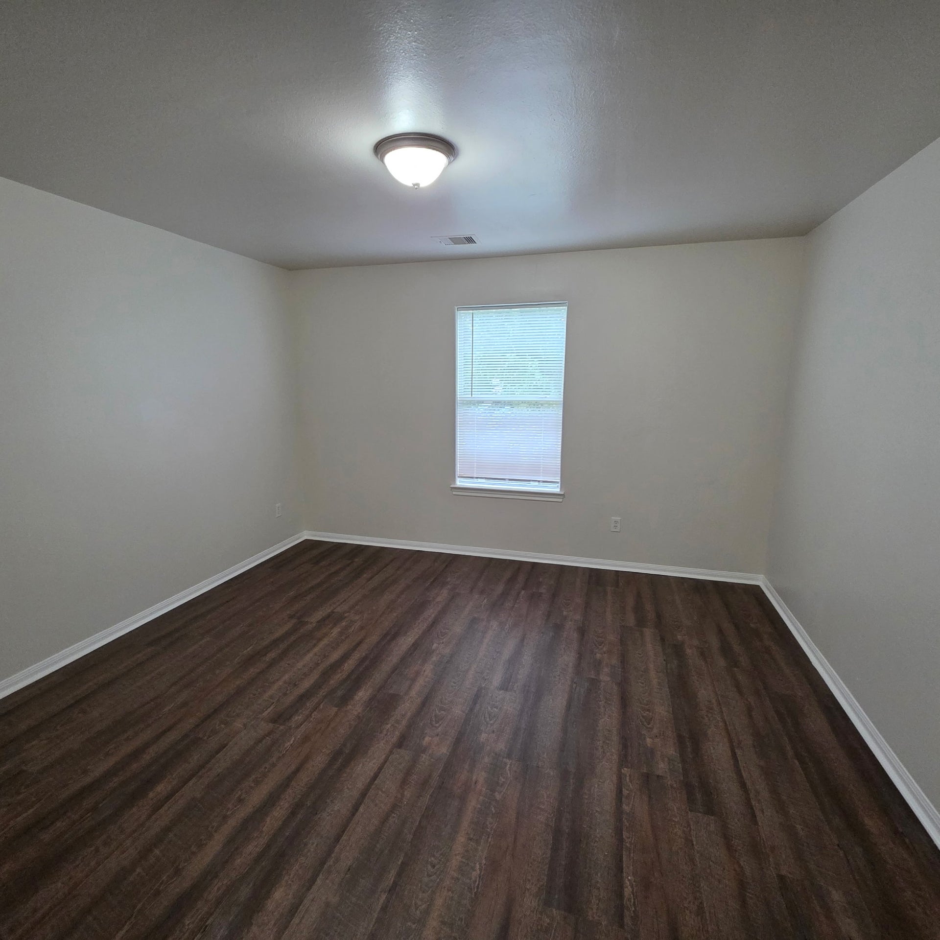 4321 Stassen Street, Houston, TX 77051 4321 Stassen Street, Houston, TX 77051