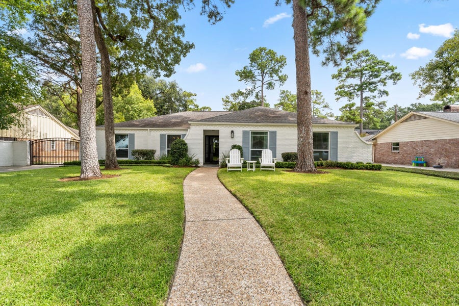 Property photo for 10022 Bordley Drive, Houston, TX