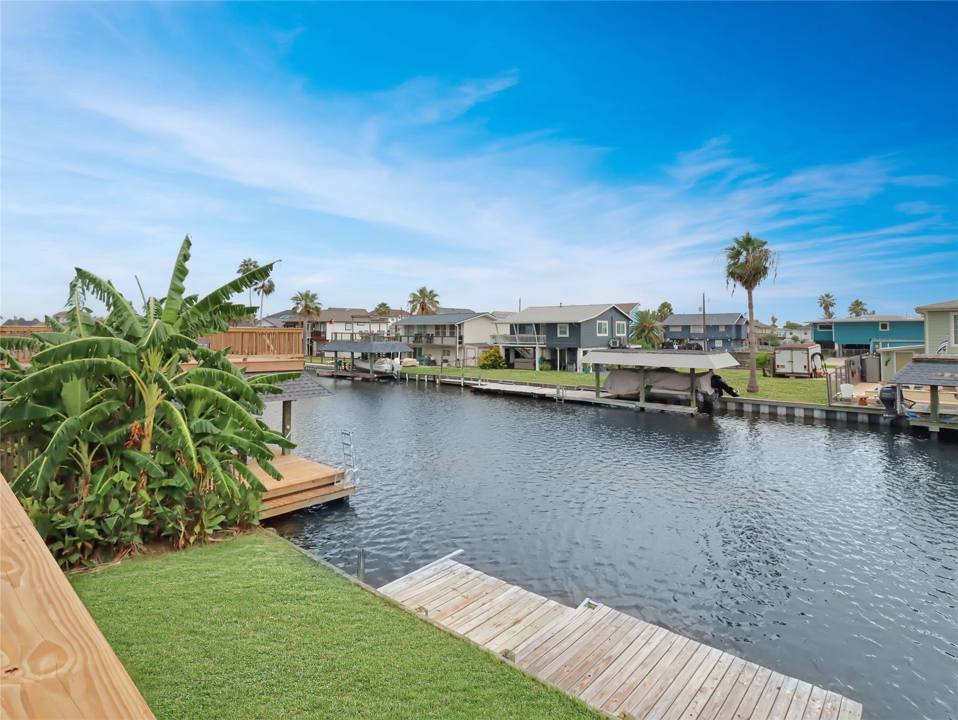 176 Barracuda Street, Bayou Vista, TX 77563 Upper Views