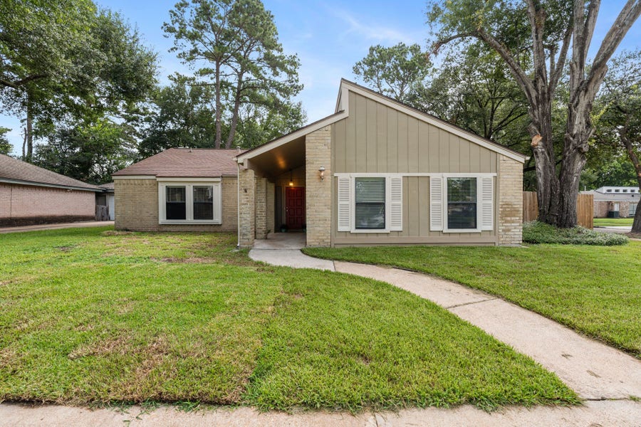 Property photo for 14923 Forest Lodge Court, Houston, TX