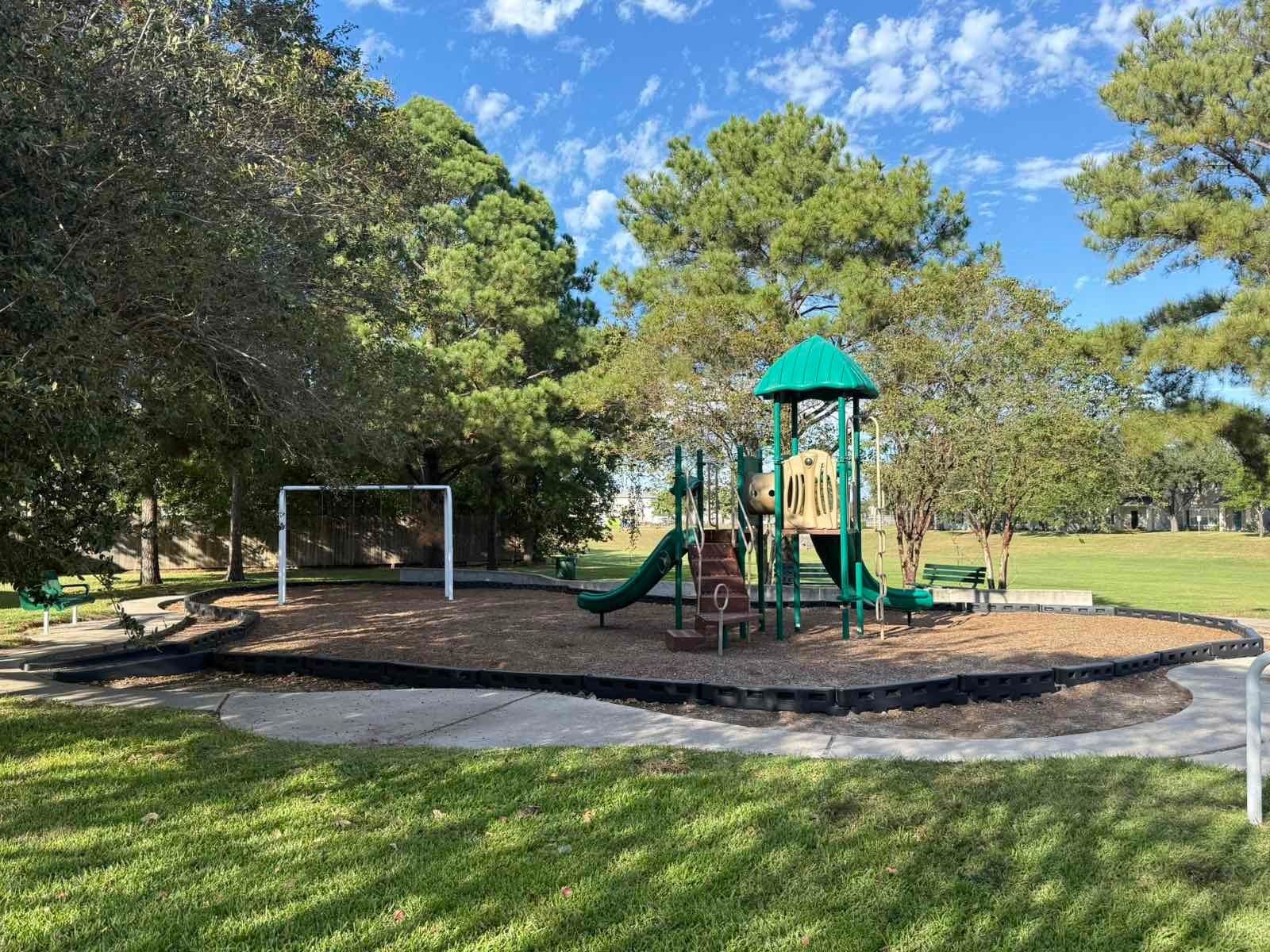 9742 Farrell Drive, Houston, TX 77070 9742 Farrell Drive, Houston, TX 77070