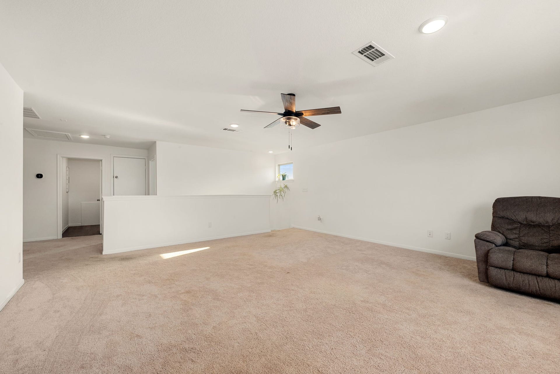 120 Shadow Leaf Trail, Willis, TX 77378