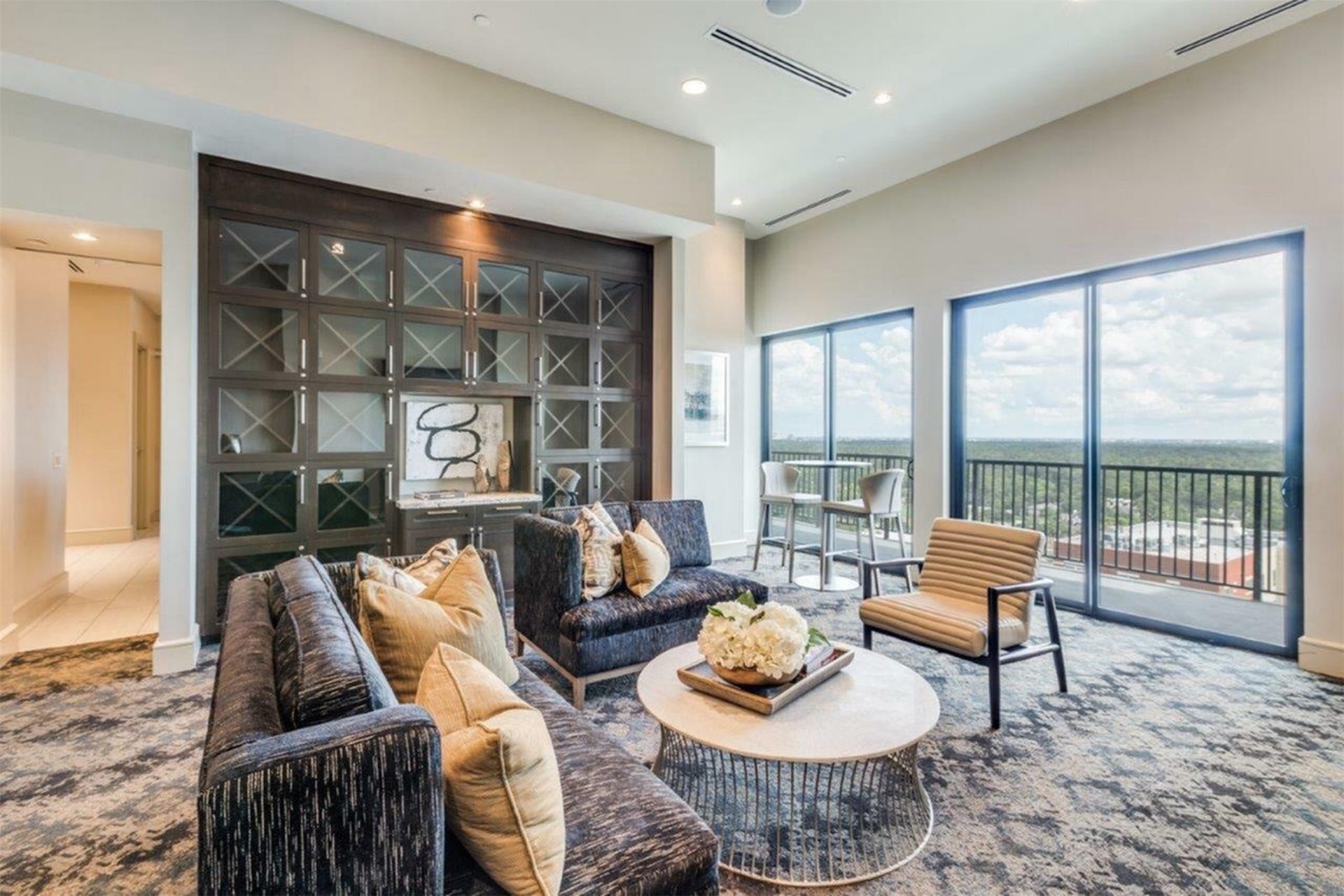 9787 Katy Freeway, #1810, Houston, TX 77024