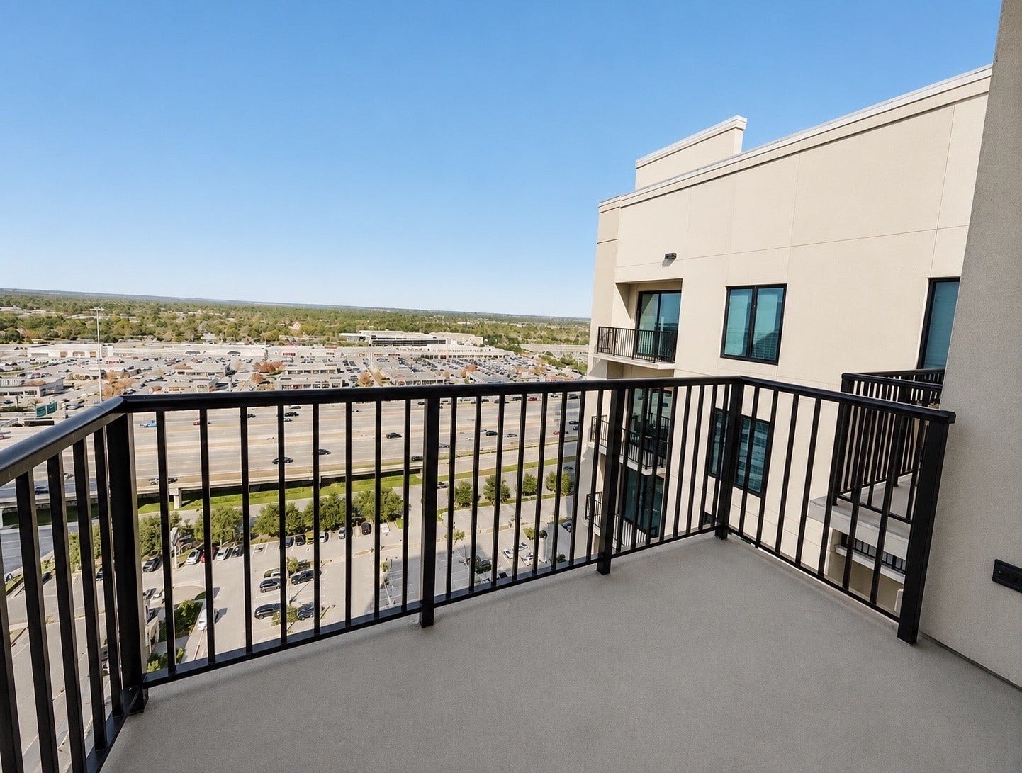 9787 Katy Freeway, #1810, Houston, TX 77024