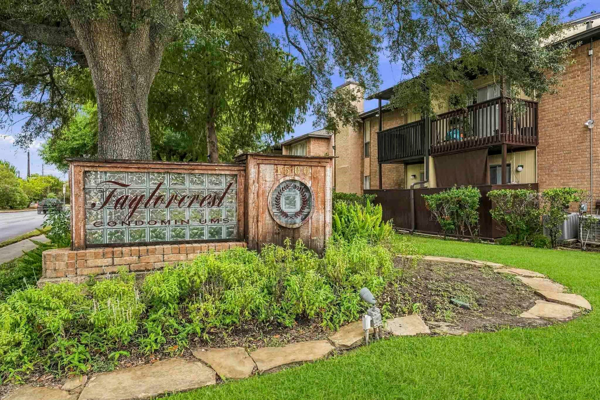 1500 Bay Area Boulevard, #C 209, Houston, TX 77058