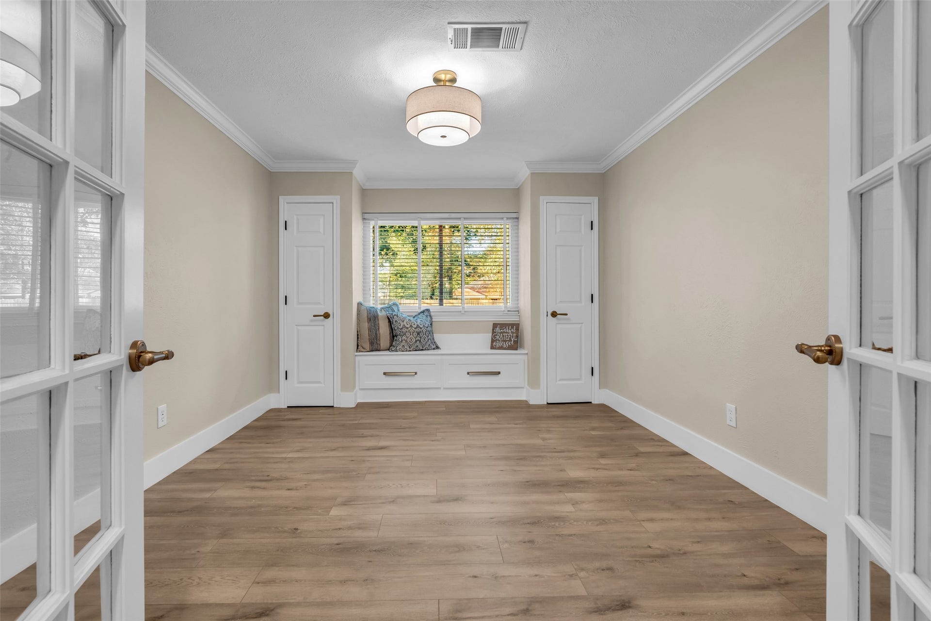 office down has added closets which can be used as a 4th bed / nursery