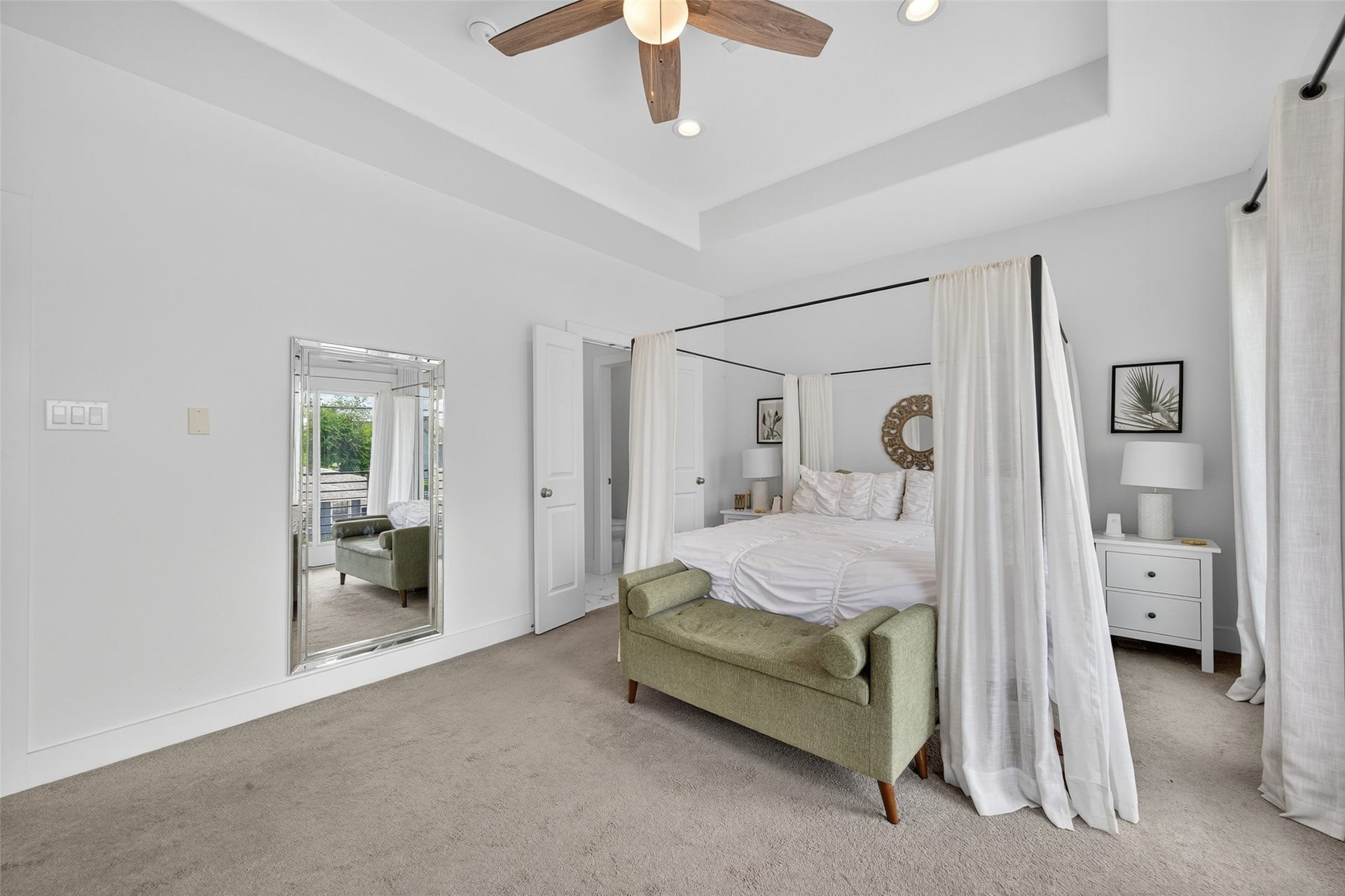 1712 Schweikhardt Street, Houston, TX 77020