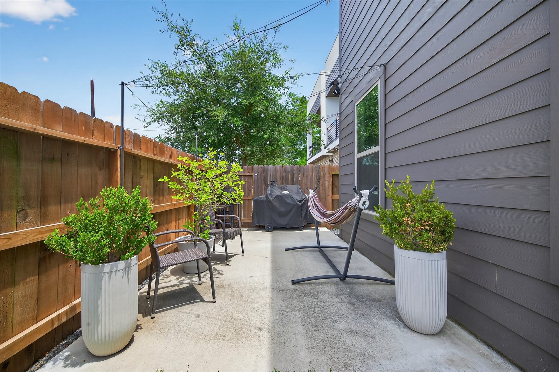 1712 Schweikhardt Street, Houston, TX 77020