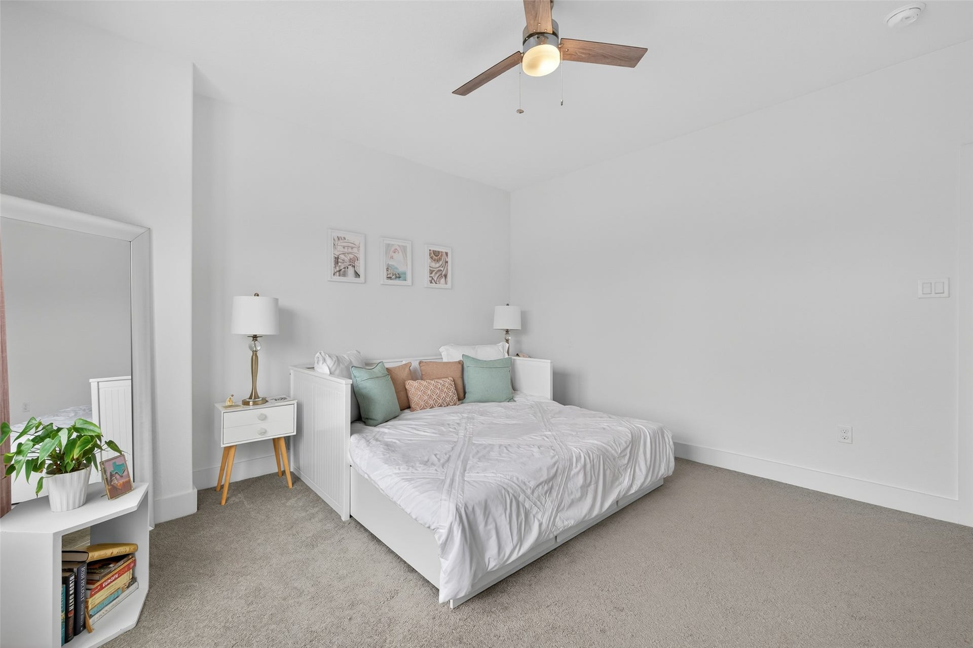 1712 Schweikhardt Street, Houston, TX 77020