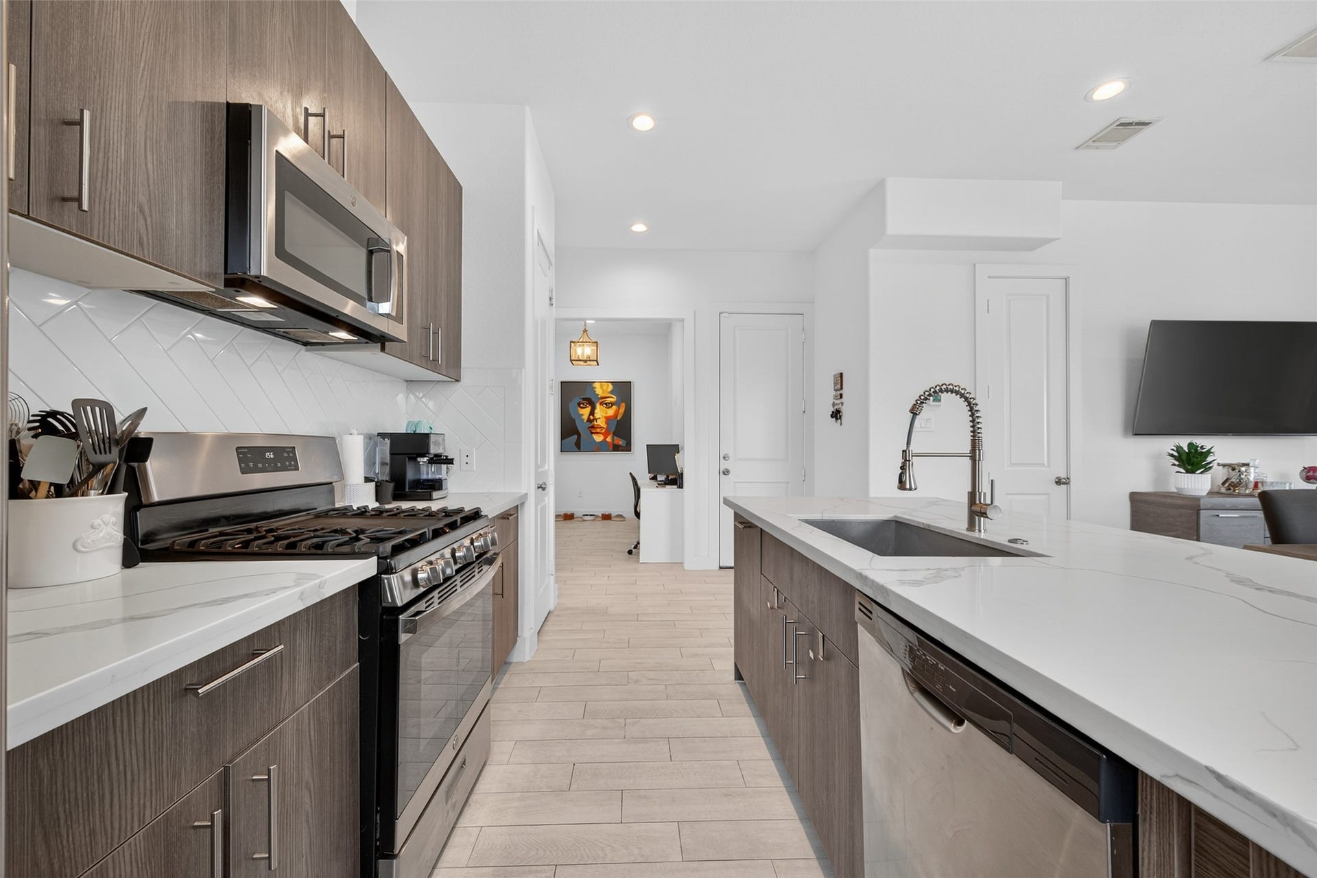 1712 Schweikhardt Street, Houston, TX 77020