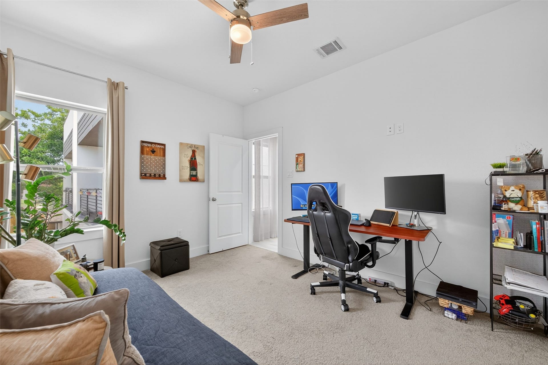 1712 Schweikhardt Street, Houston, TX 77020