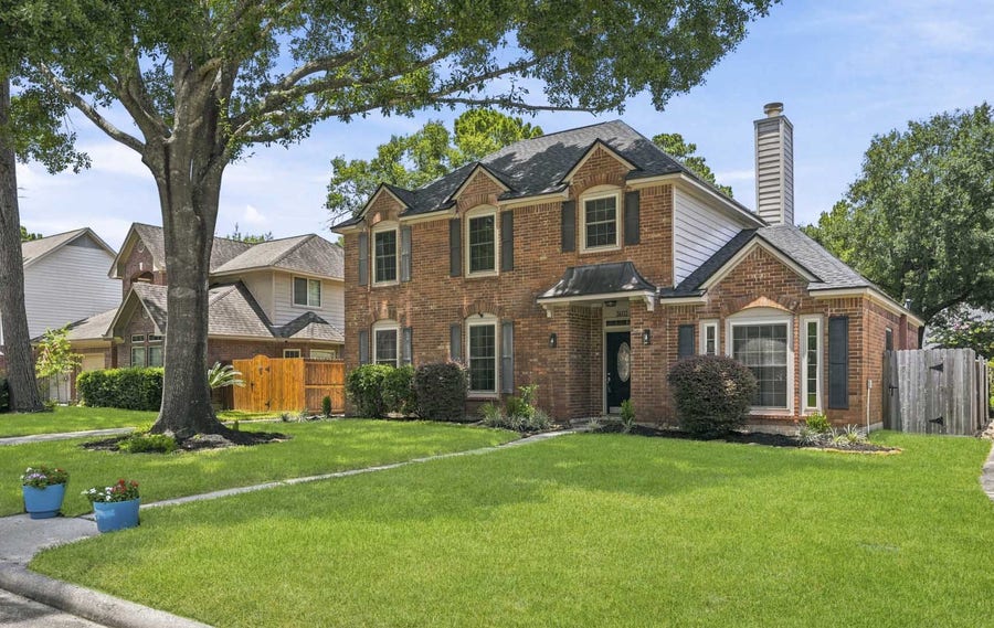 Property photo for 3603 Scenic Valley Drive, Houston, TX