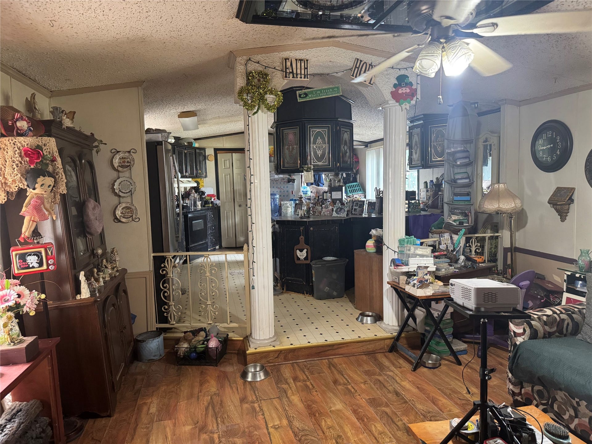 4820 12th Street, Bacliff, TX 77518 4820 12th Street, Bacliff, TX 77518