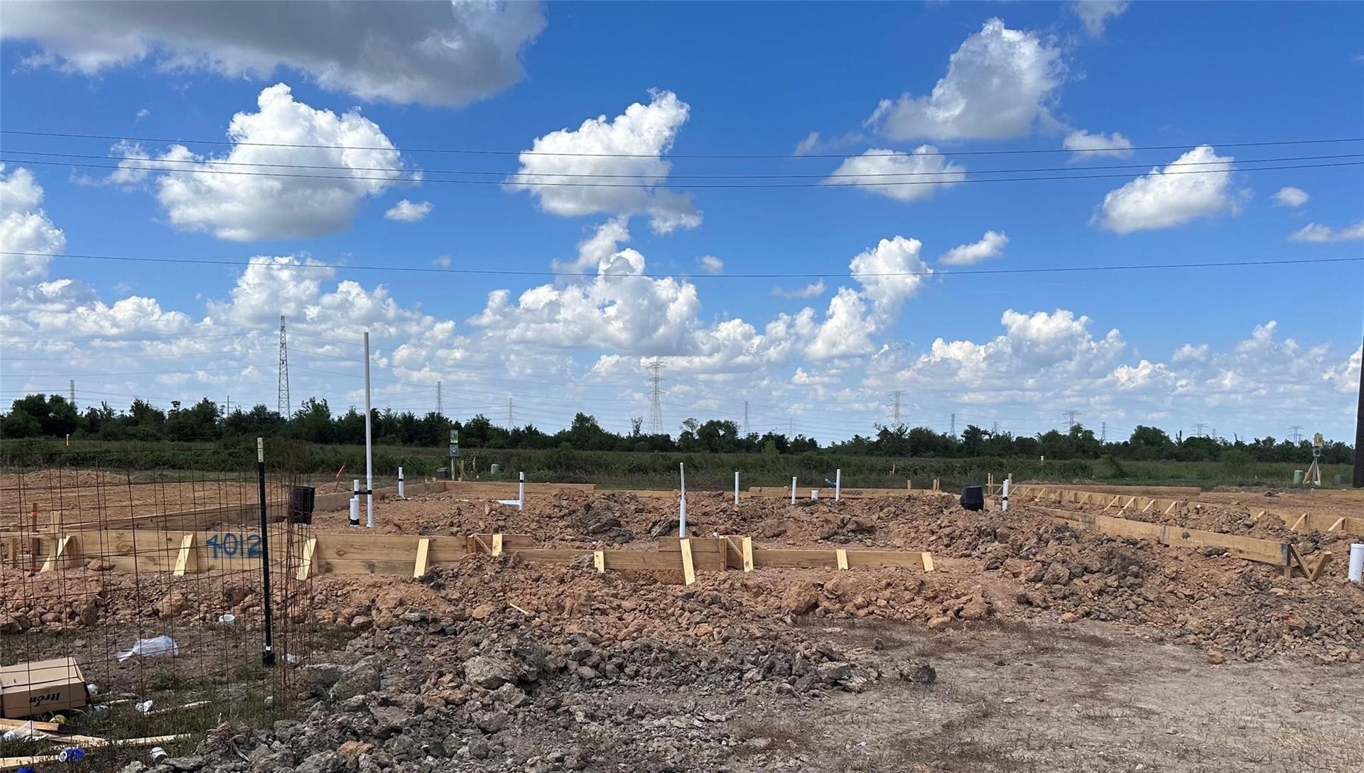 522 Pinot Noir Drive, Alvin, TX 77511 522 Pinot Noir Drive, Alvin, TX 77511