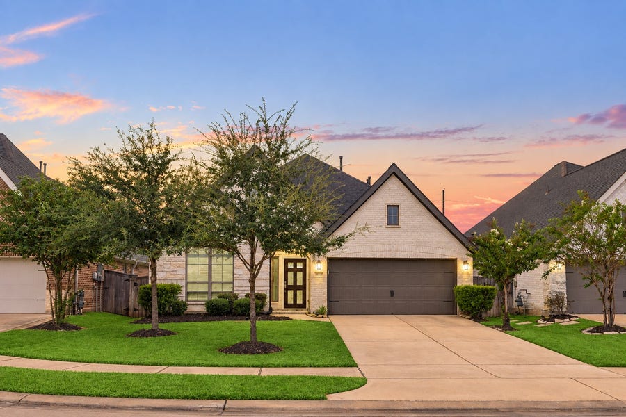 Property photo for 28714 Wildthorne Court, Katy, TX