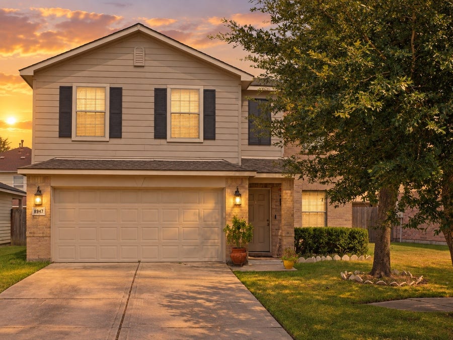 Property photo for 8947 Summerset Meadow Court, Houston, TX