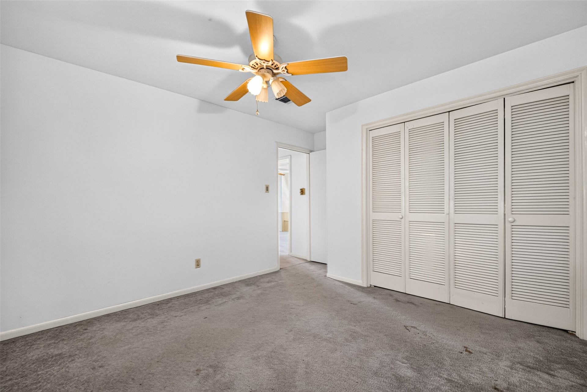 3119 Villa Lane, Missouri City, TX 77459 alternate view of up guest room