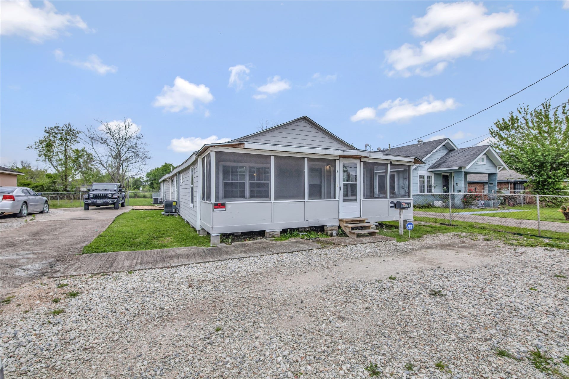 4726 Carmen Street, Houston, TX 77033