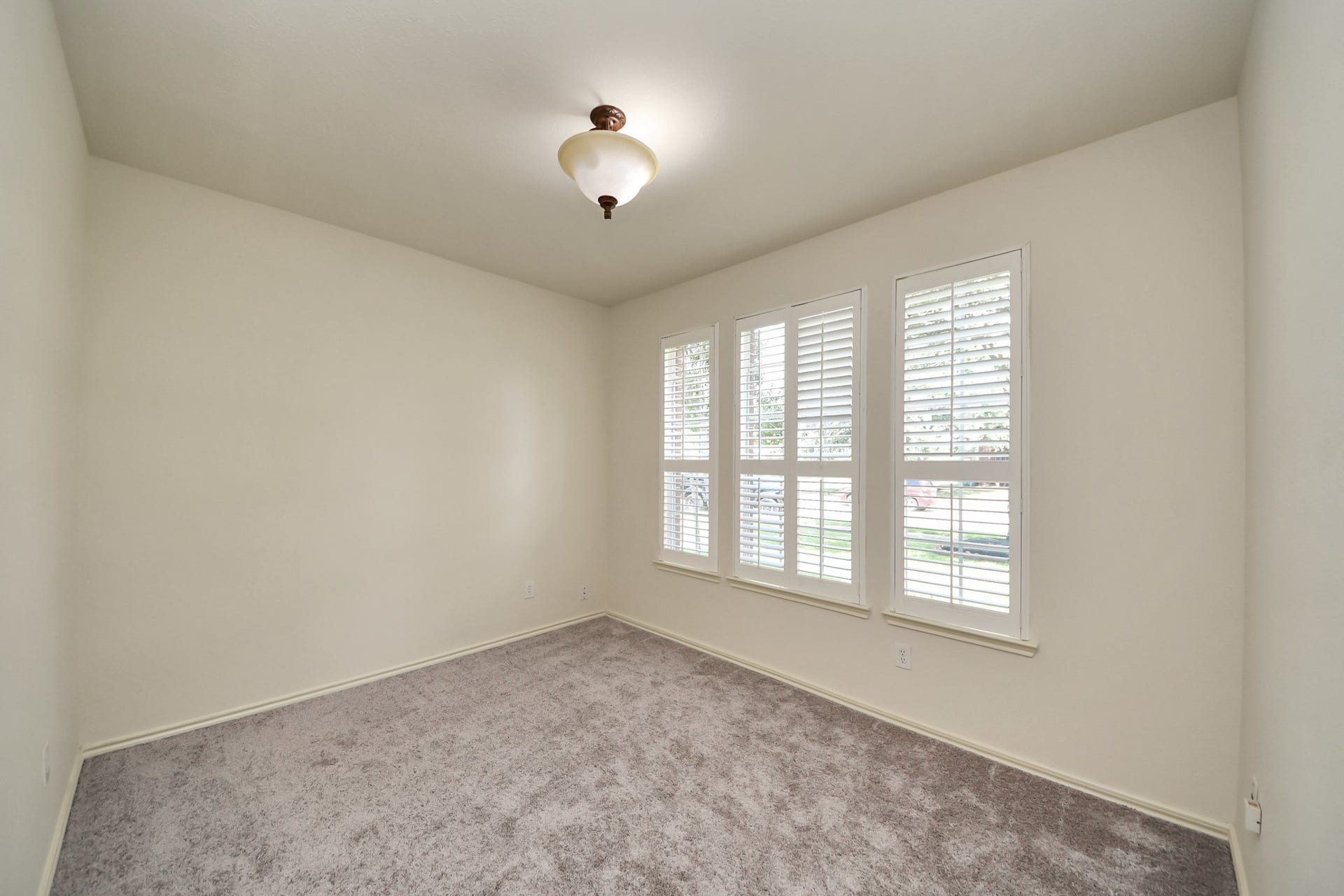 3906 Southsand Drive, Pearland, TX 77584 3906 Southsand Drive, Pearland, TX 77584