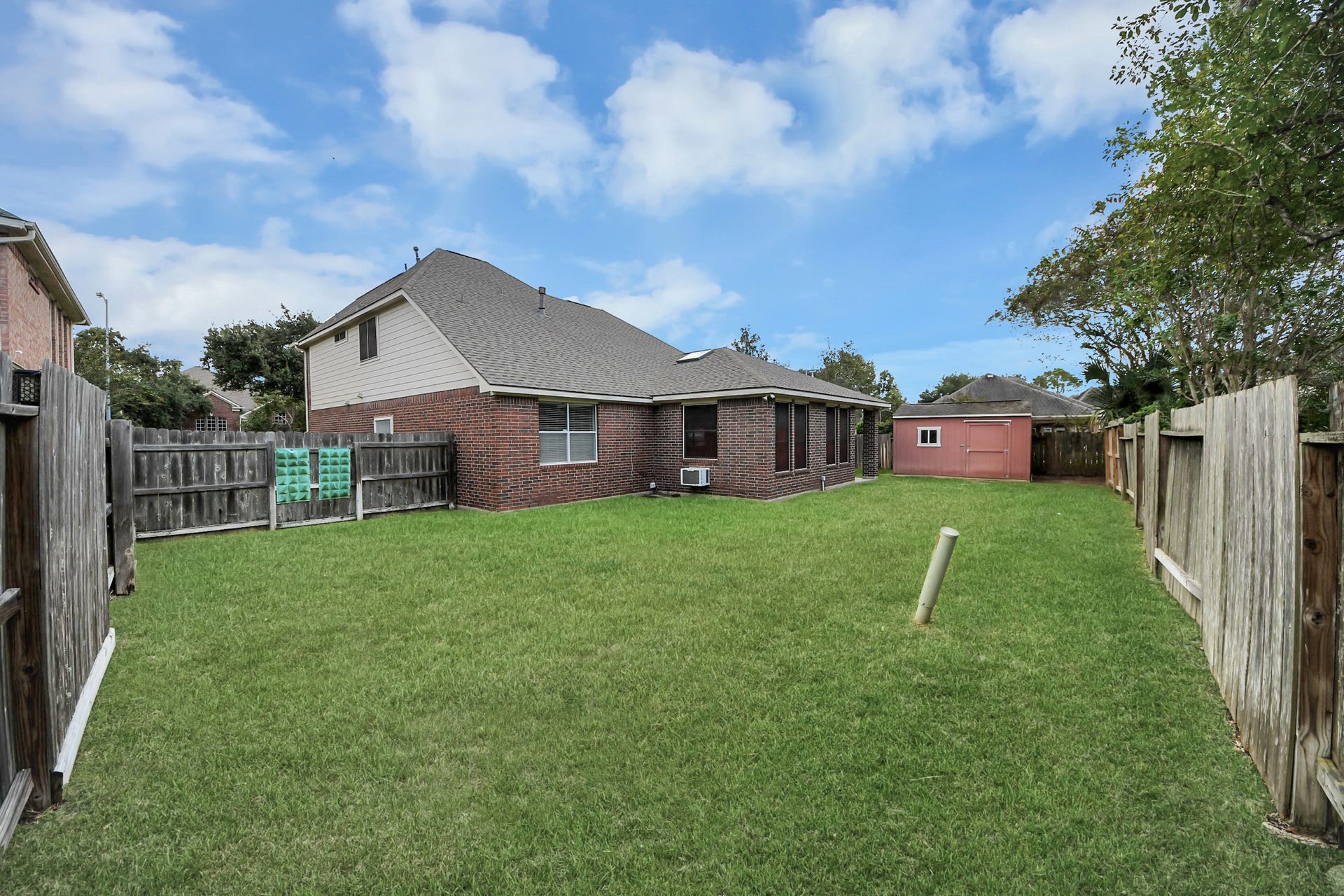 3906 Southsand Drive, Pearland, TX 77584 3906 Southsand Drive, Pearland, TX 77584