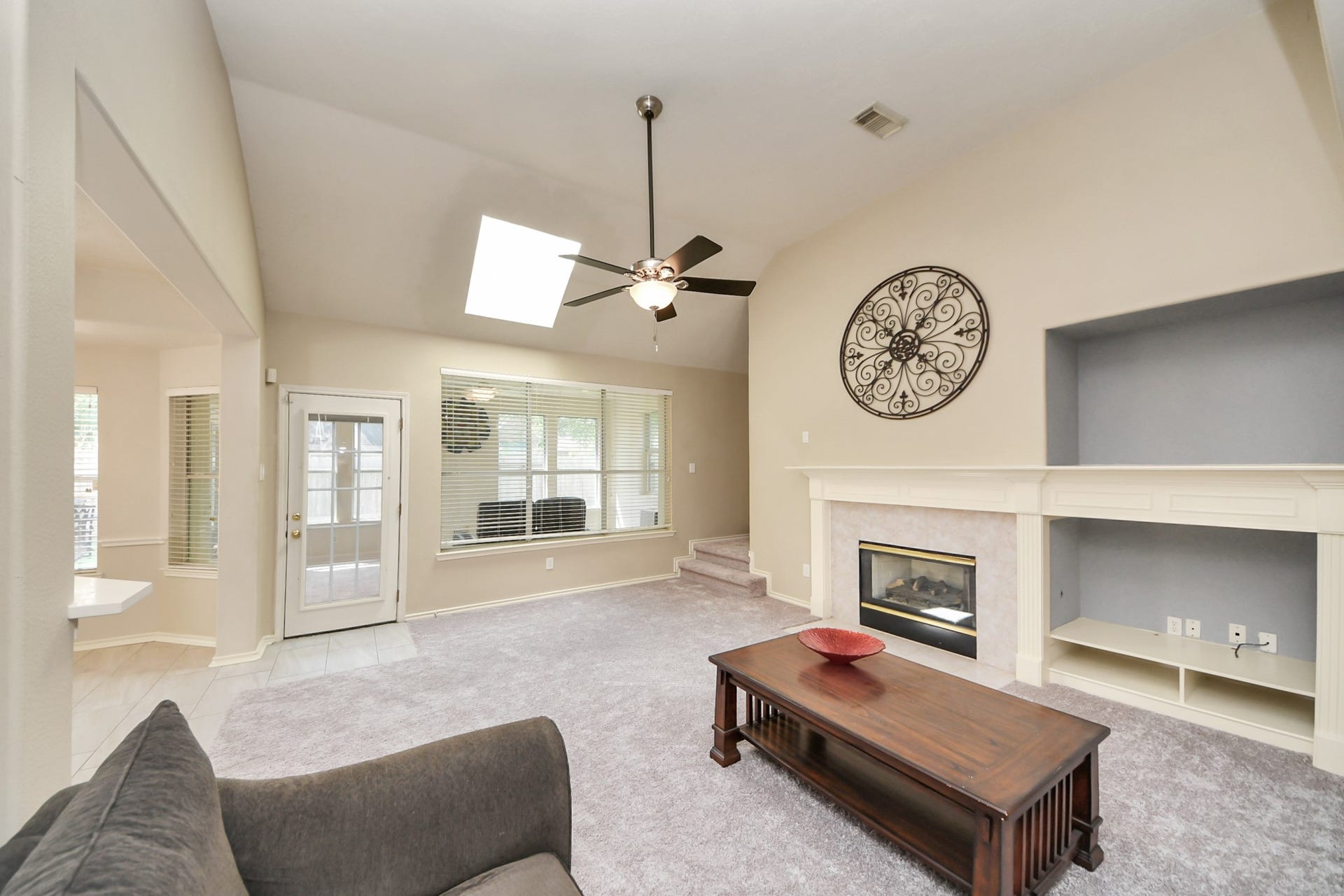 3906 Southsand Drive, Pearland, TX 77584 3906 Southsand Drive, Pearland, TX 77584