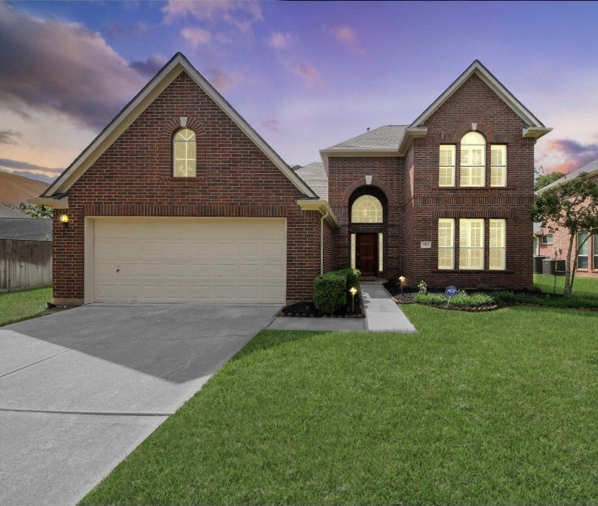 3906 Southsand Drive, Pearland, TX 77584 3906 Southsand Drive, Pearland, TX 77584