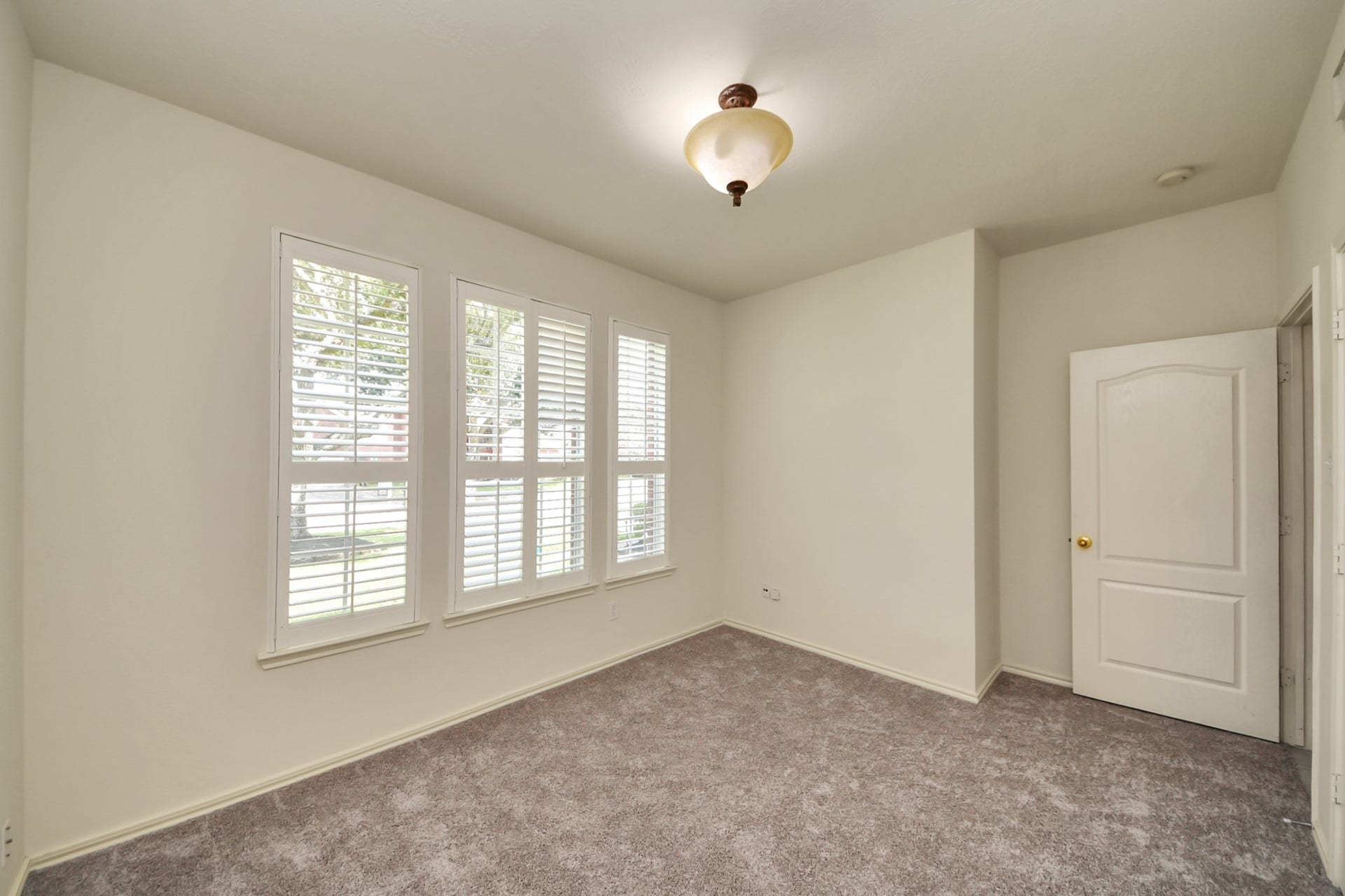 3906 Southsand Drive, Pearland, TX 77584 3906 Southsand Drive, Pearland, TX 77584