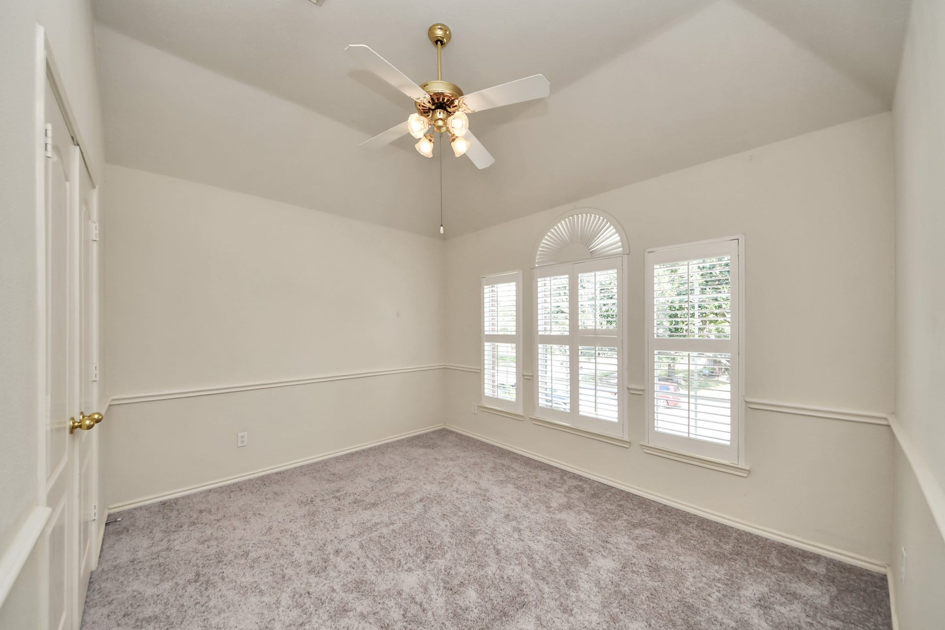 3906 Southsand Drive, Pearland, TX 77584 3906 Southsand Drive, Pearland, TX 77584