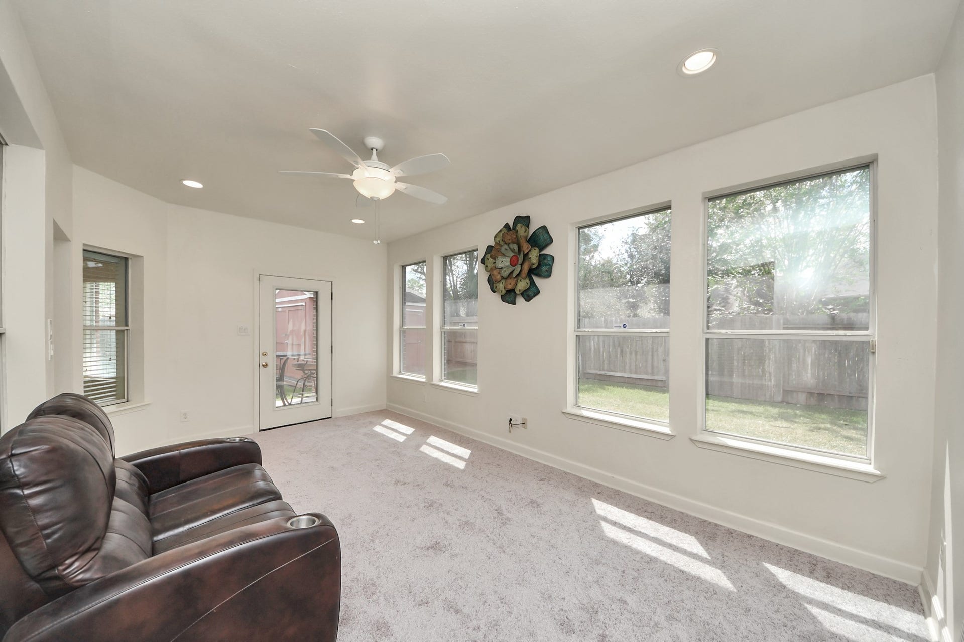 3906 Southsand Drive, Pearland, TX 77584 3906 Southsand Drive, Pearland, TX 77584