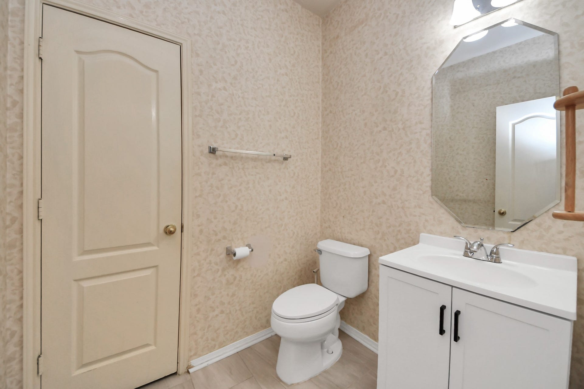 3906 Southsand Drive, Pearland, TX 77584 3906 Southsand Drive, Pearland, TX 77584