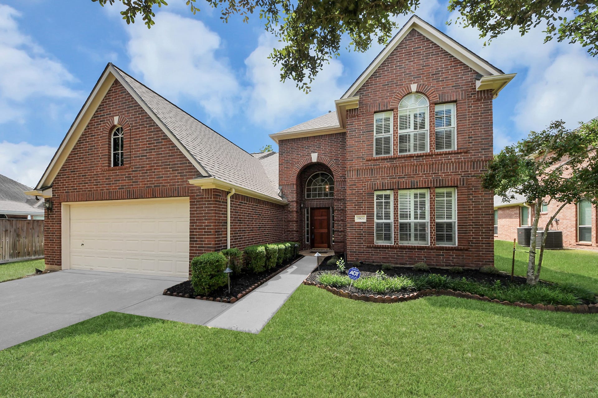 3906 Southsand Drive, Pearland, TX 77584 3906 Southsand Drive, Pearland, TX 77584