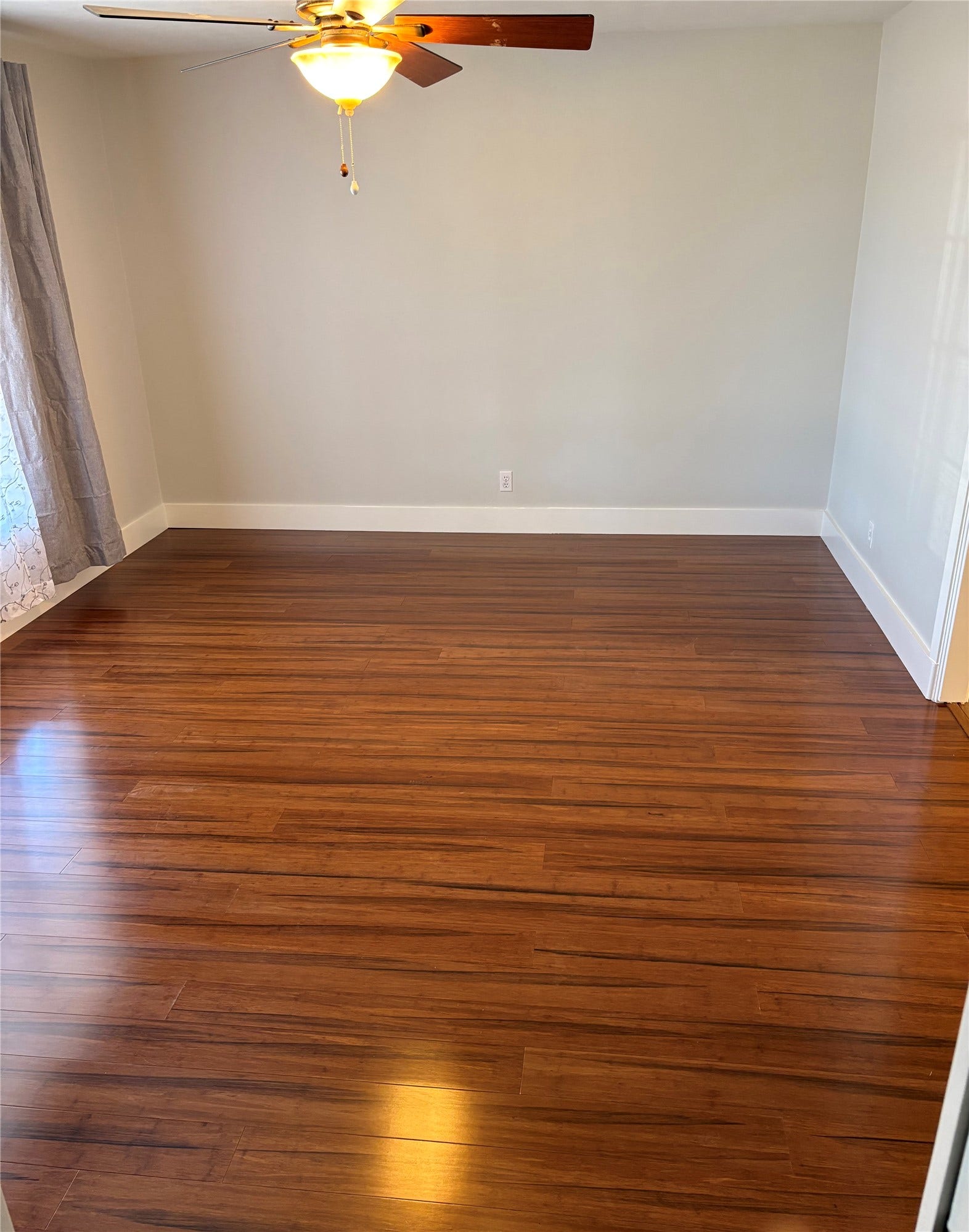 1713 Glenview Lane, Alvin, TX 77511 1713 Glenview Lane, Alvin, TX 77511