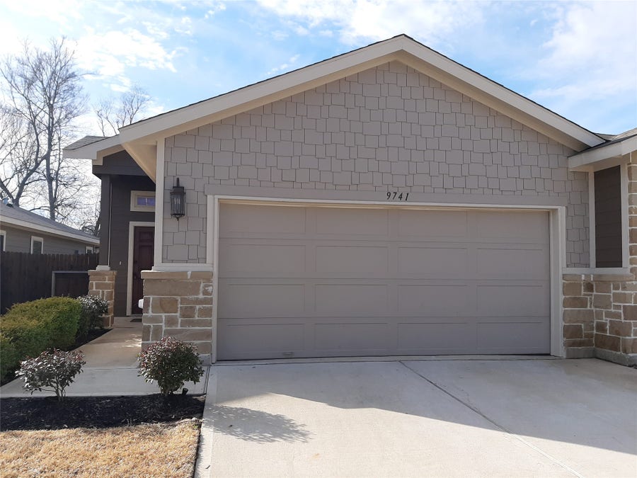 Property photo for 9717 Grosbeak Lane, Magnolia, TX