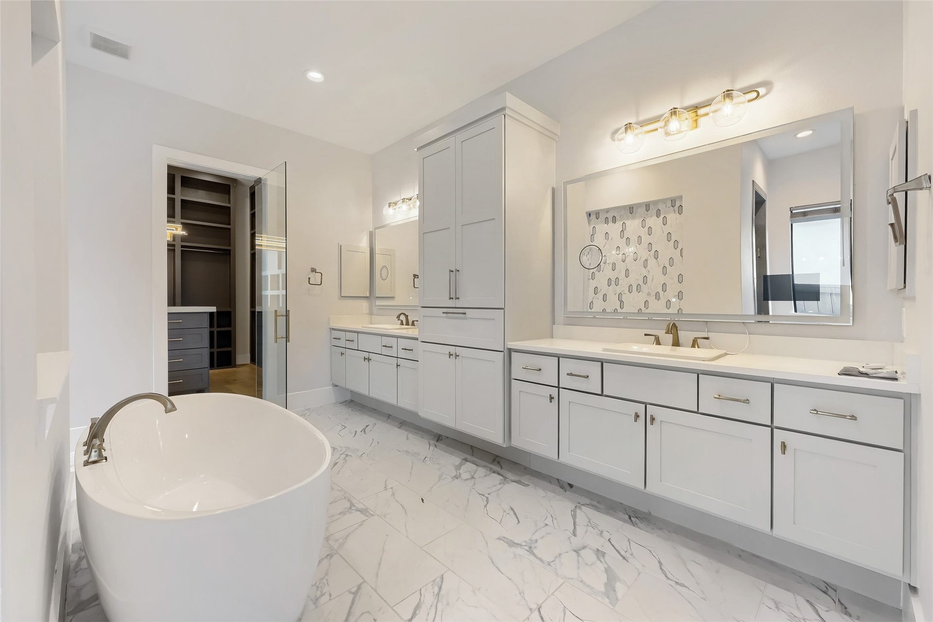 10130 Regatta Shore Drive, Missouri City, TX 77459 Primary Bathroom