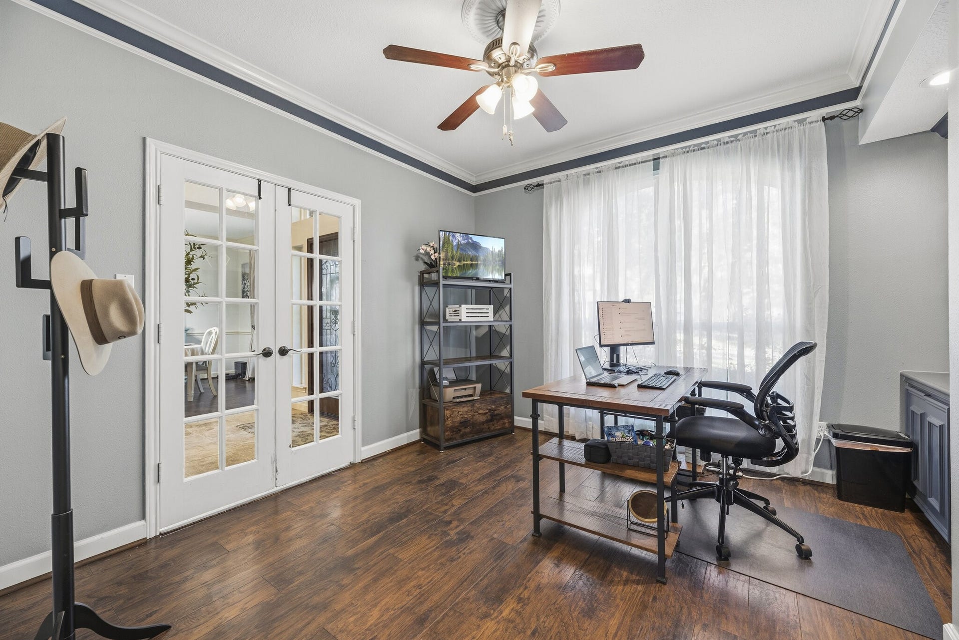3519 Rolling Forest Drive, Spring, TX 77388 Office Near Entry