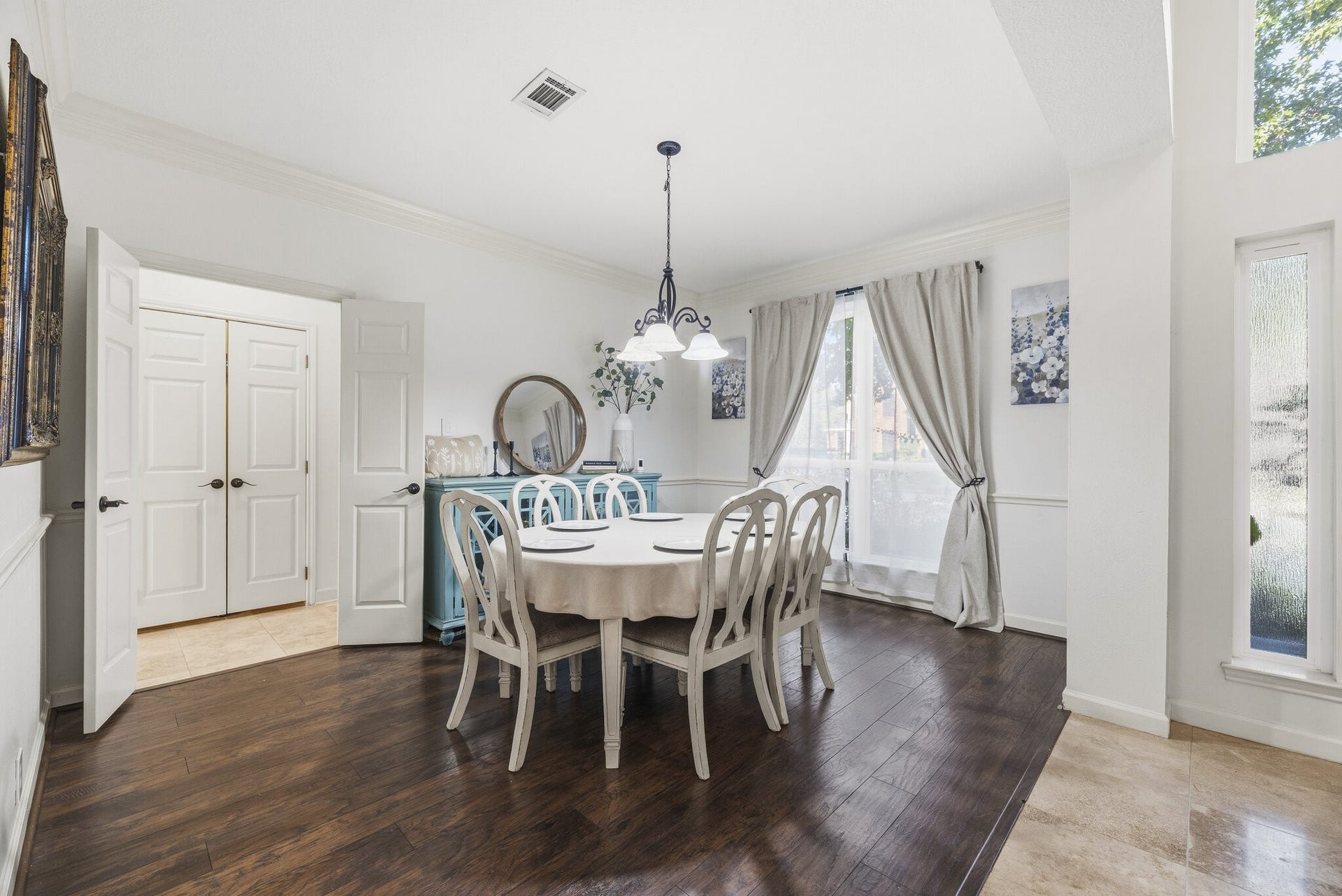 3519 Rolling Forest Drive, Spring, TX 77388 Dining