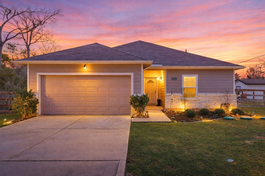 Property photo for 26582 Armadillo Drive, Hempstead, TX