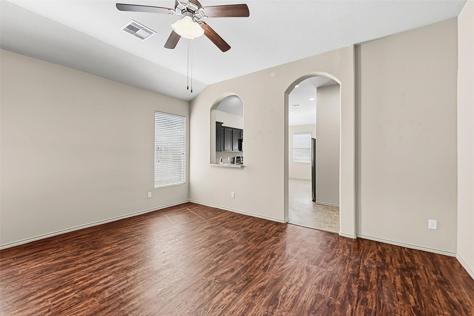 9922 Sterling Place Drive, Conroe, TX 77303