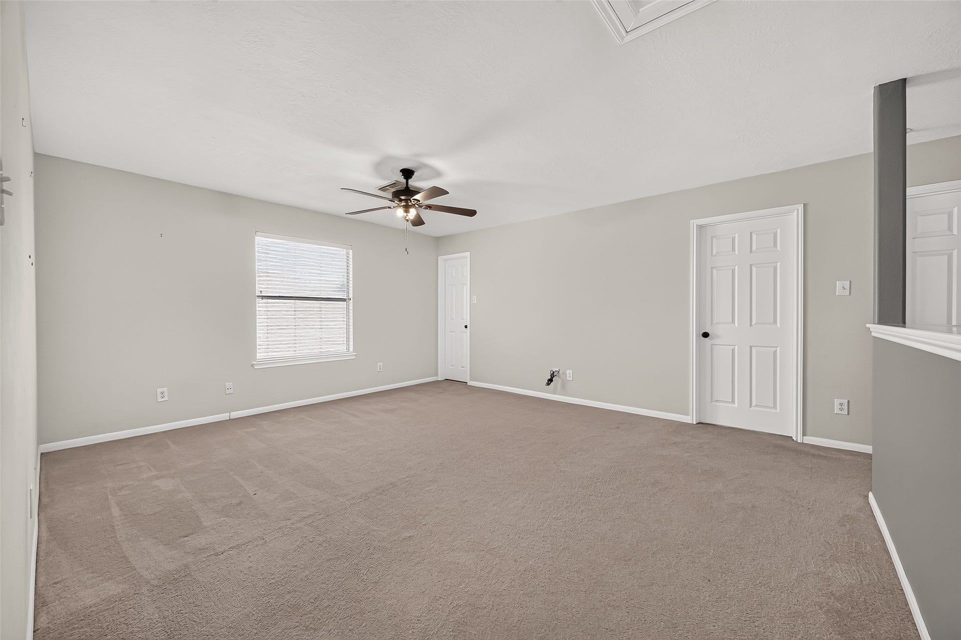 25346 Barmby Drive, Tomball, TX 77375 25346 Barmby Drive, Tomball, TX 77375