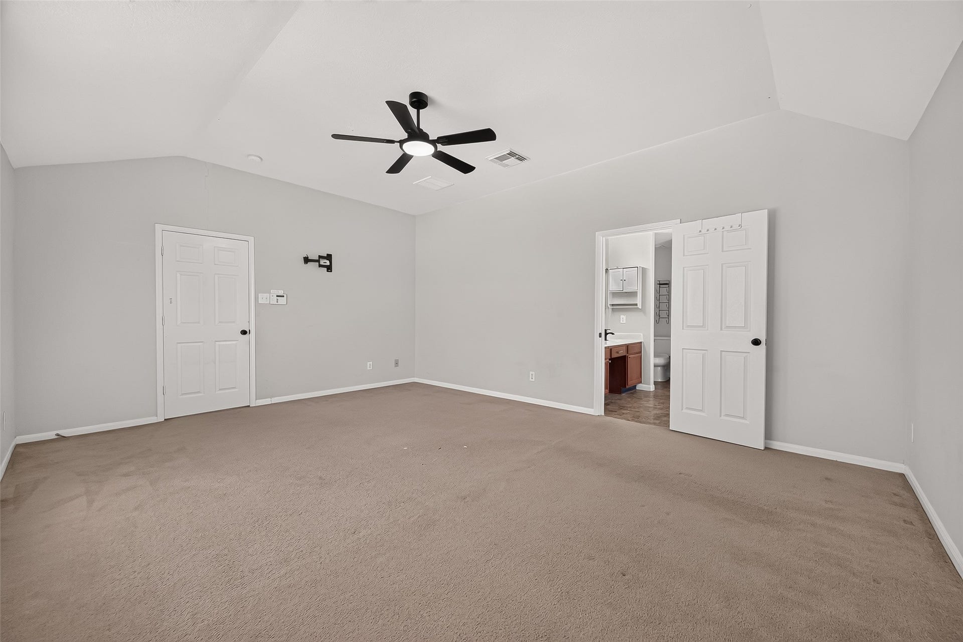 25346 Barmby Drive, Tomball, TX 77375 25346 Barmby Drive, Tomball, TX 77375