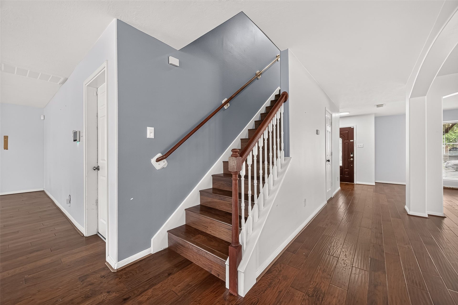 25346 Barmby Drive, Tomball, TX 77375 25346 Barmby Drive, Tomball, TX 77375