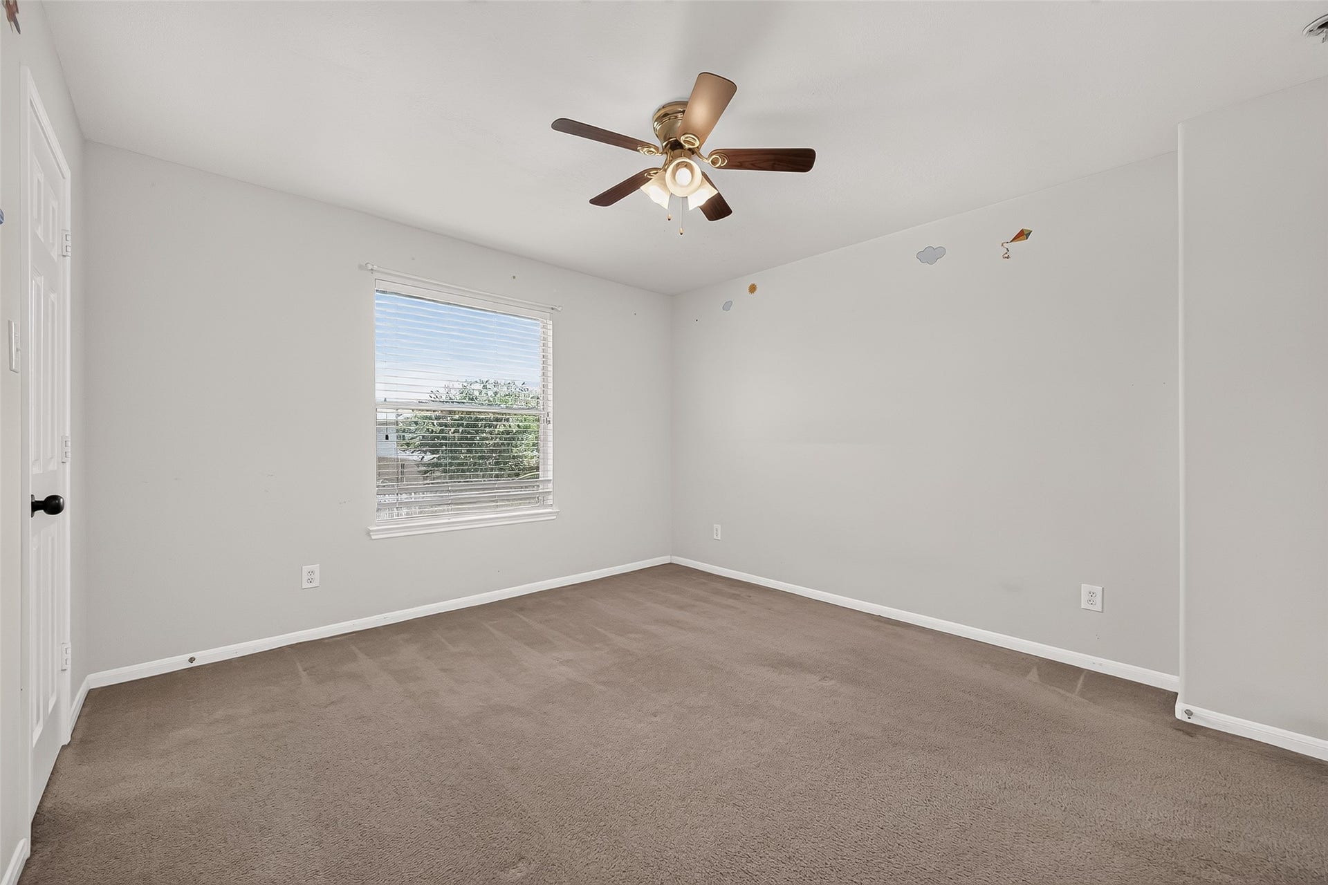 25346 Barmby Drive, Tomball, TX 77375 25346 Barmby Drive, Tomball, TX 77375
