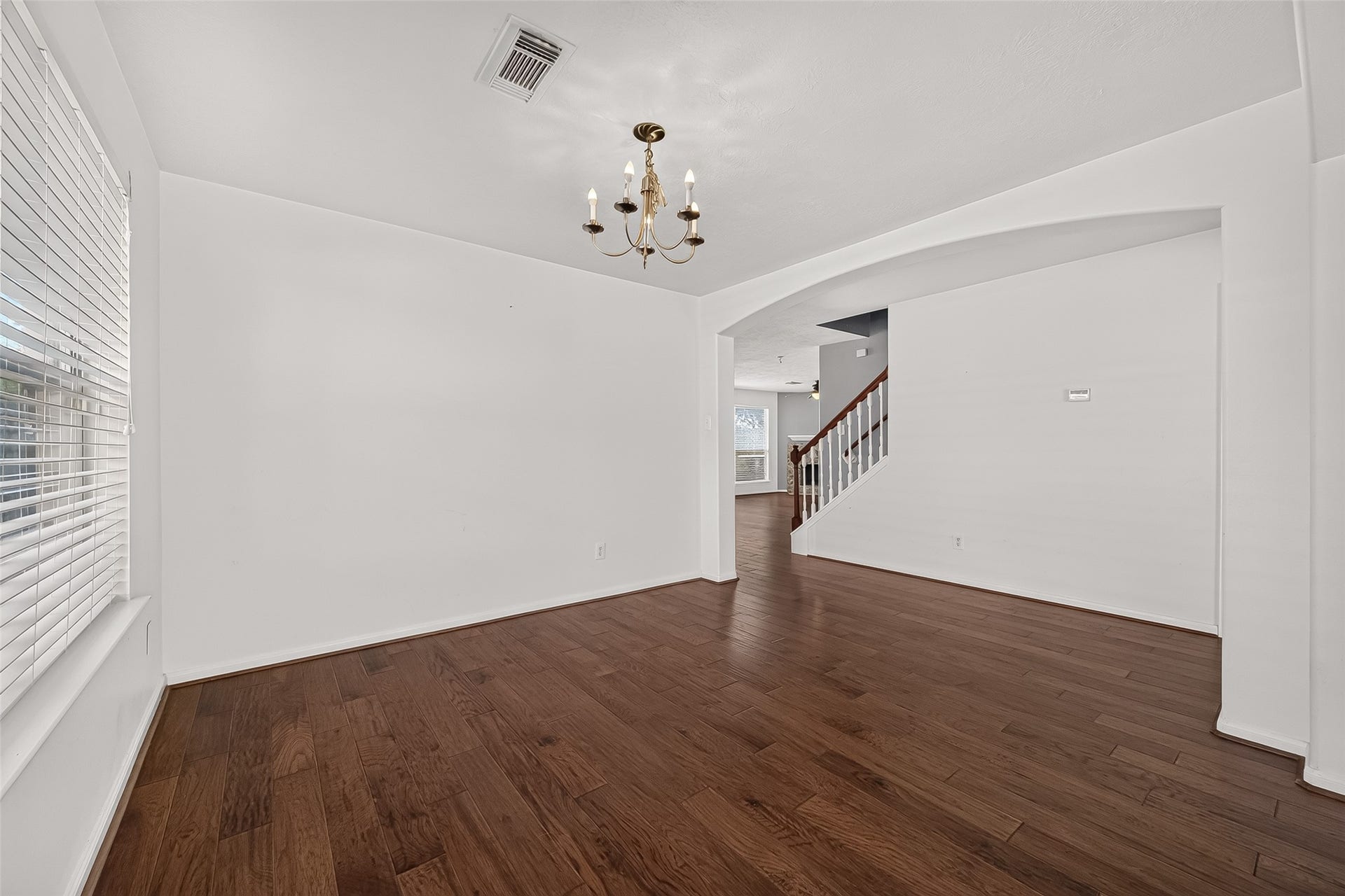 25346 Barmby Drive, Tomball, TX 77375 25346 Barmby Drive, Tomball, TX 77375