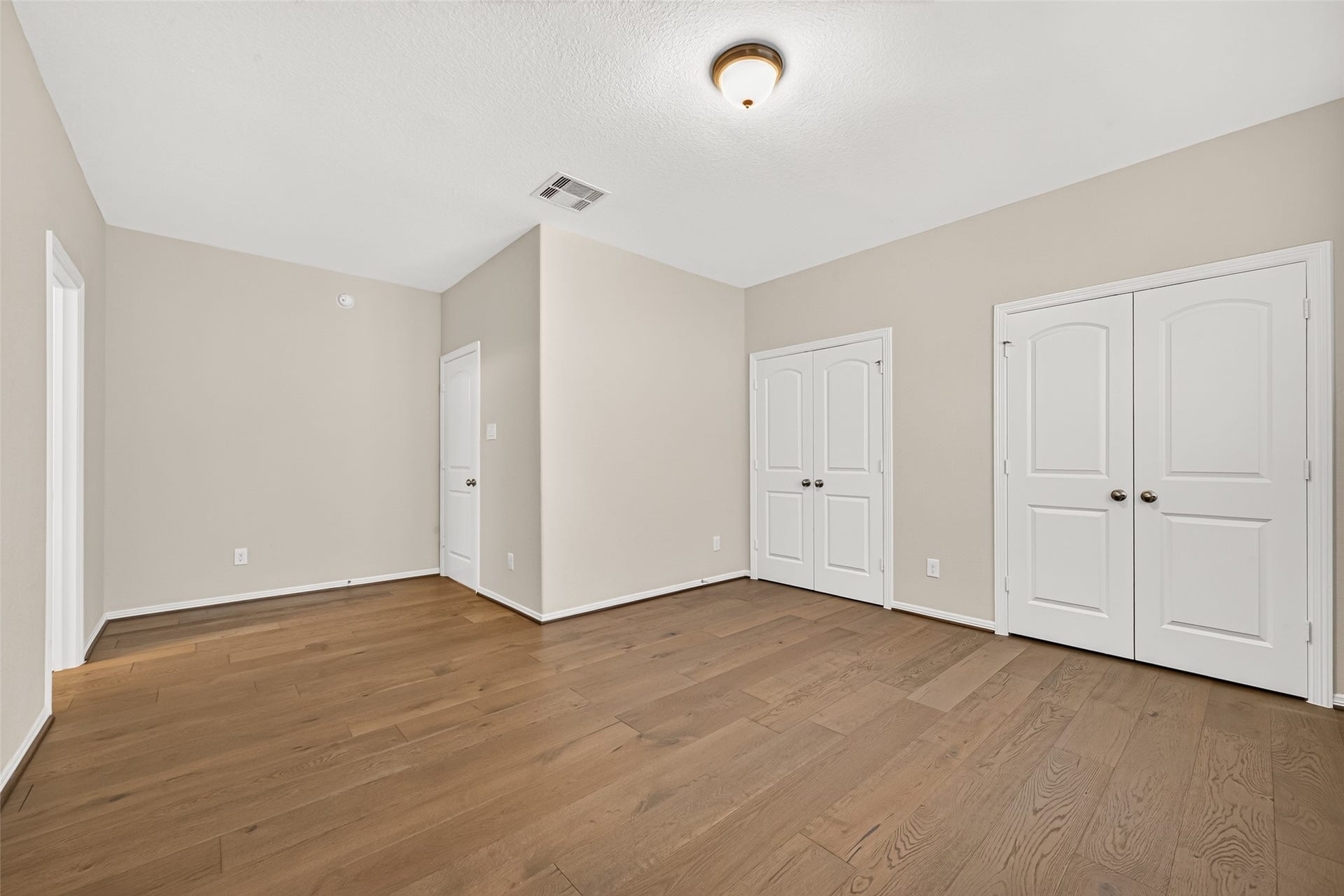 Secondary suite on 2/F
